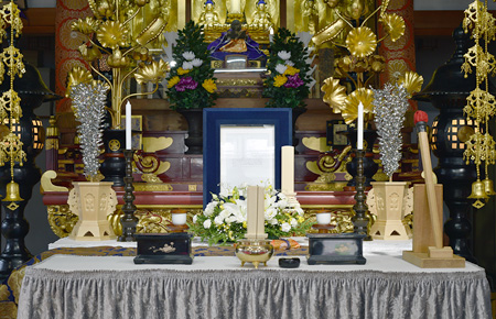 家族葬イメージ 本堂 円経寺